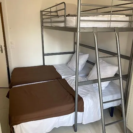 Hotel Pajol Paris